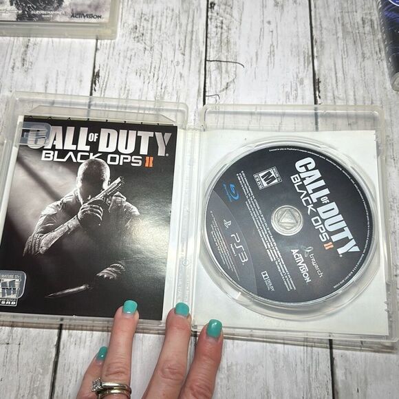 PS3 Call of Duty Black Ops II Call of Duty Modern Warfare 3 Ghosts Activision - Picture 6 of 11